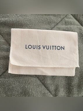 Louis Vuitton Beige Dust Pouch with Navy Logo for small wallet